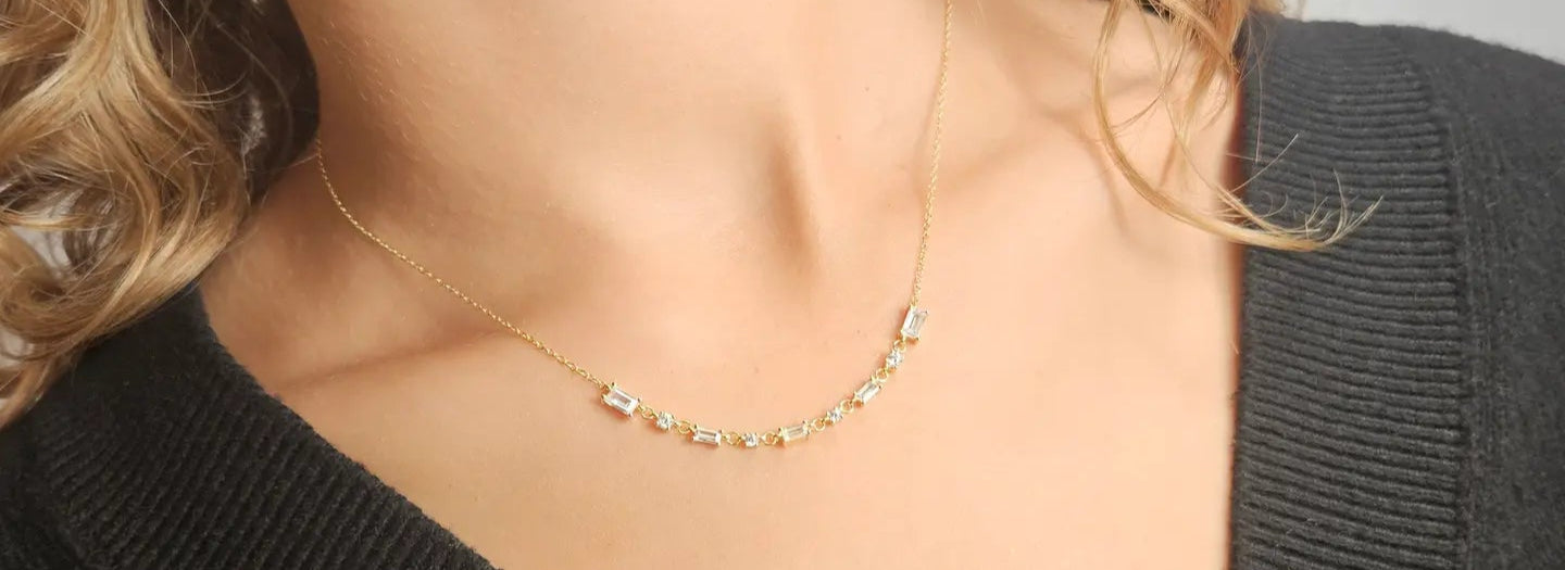 Dainty Crystal Necklace