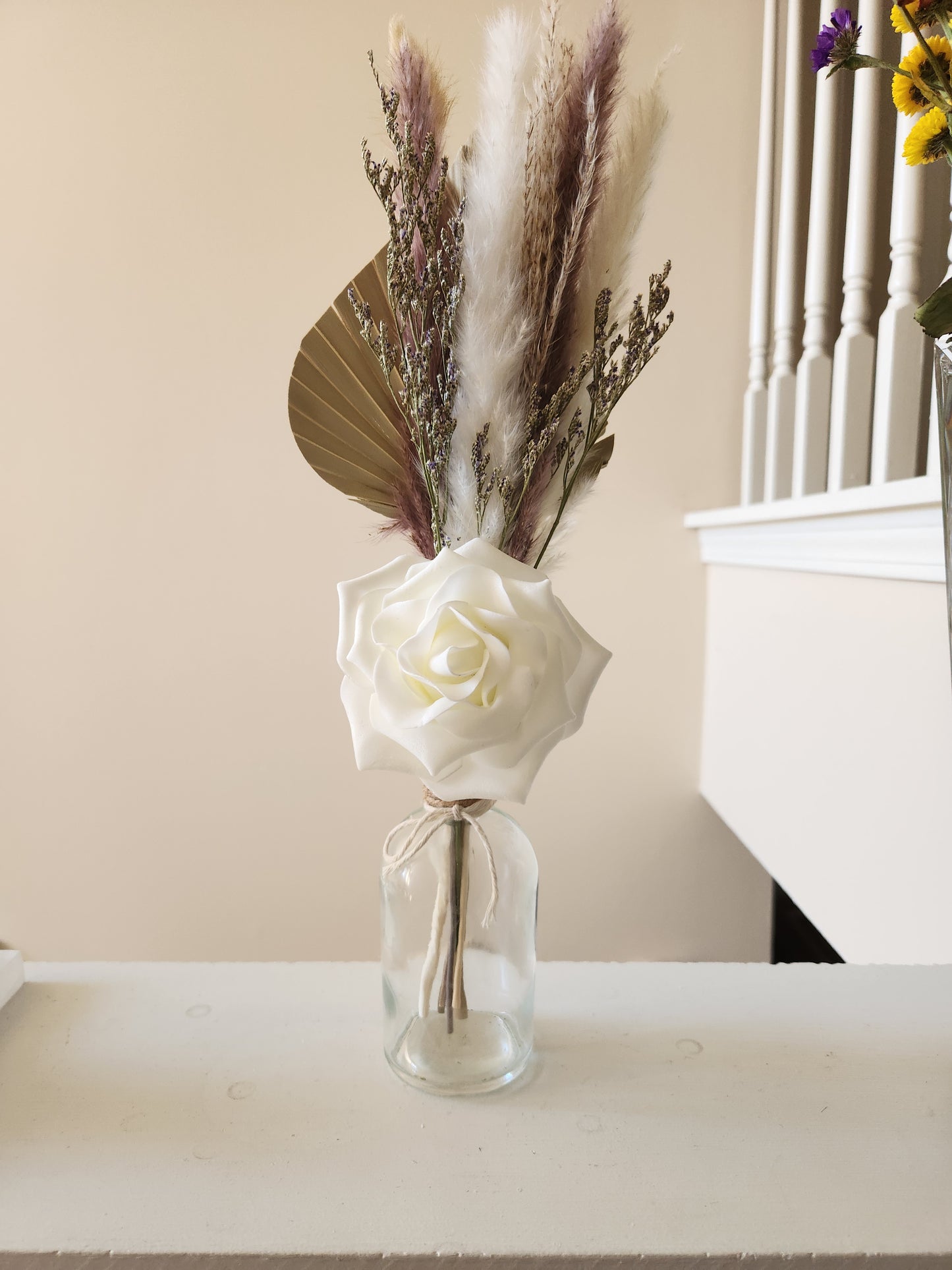 Pampas Center Piece
