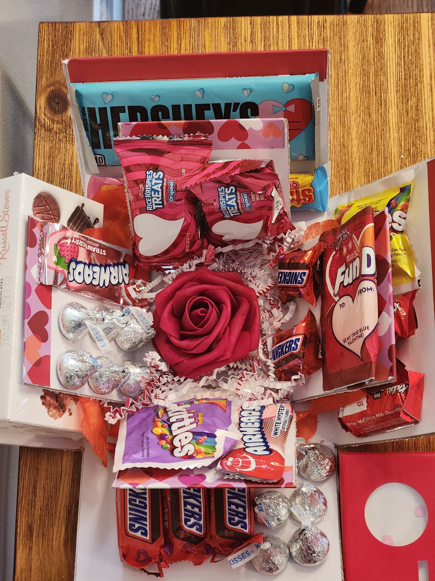 Exploding Candy Box with Pink Rose