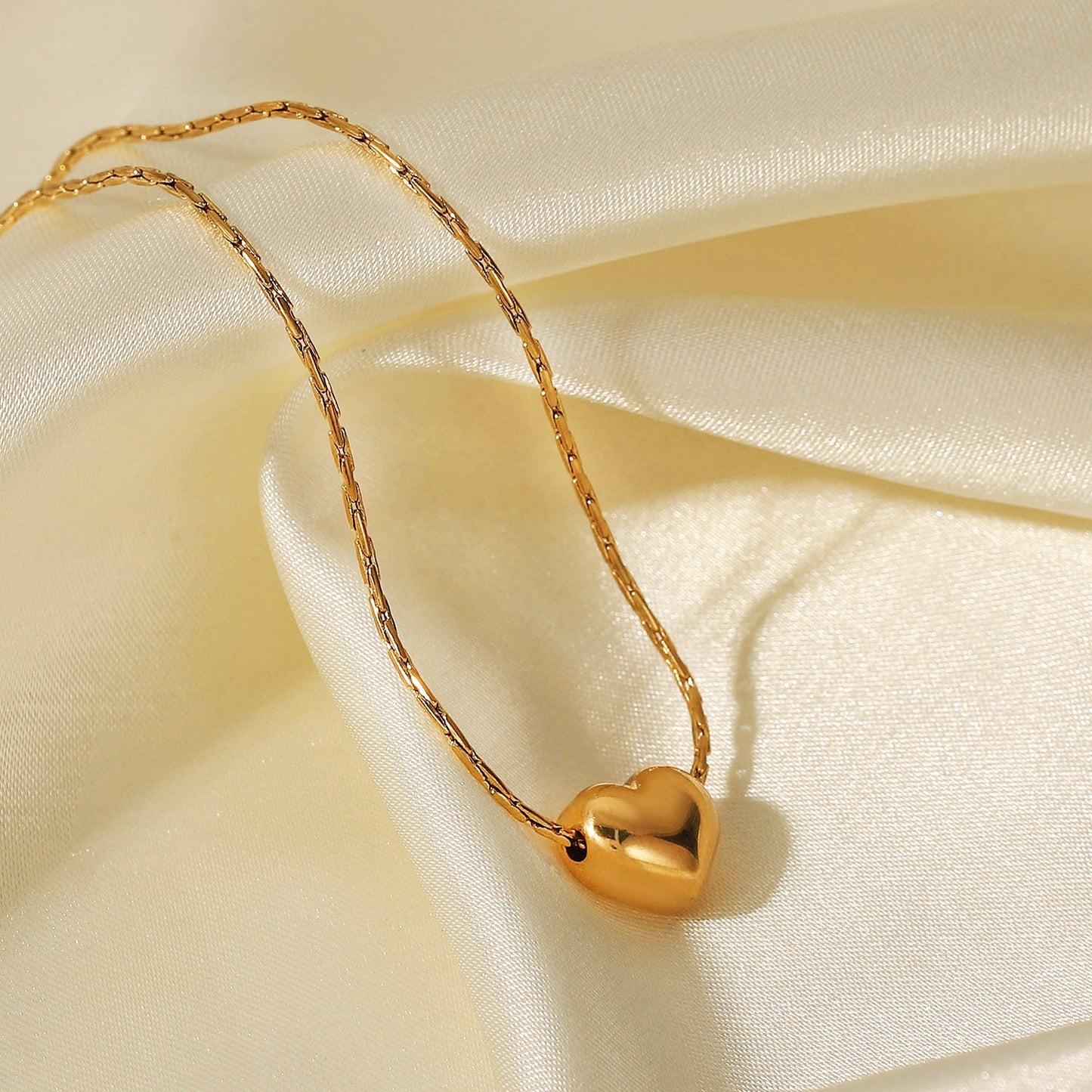Gold Heart Necklace 18K Gold Plated