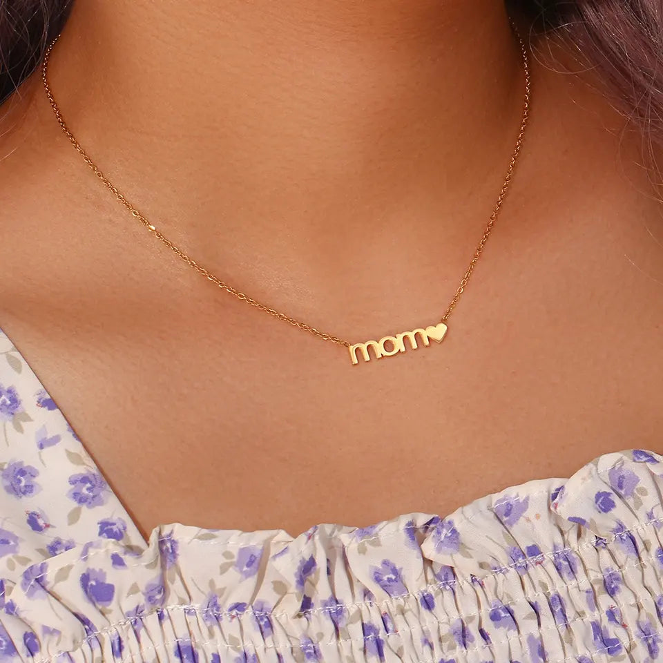 I love you Mom Necklace